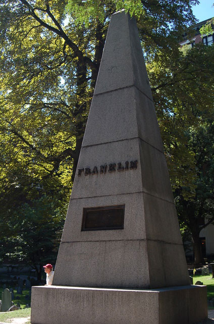 tombstone of parents of Ben Franklin