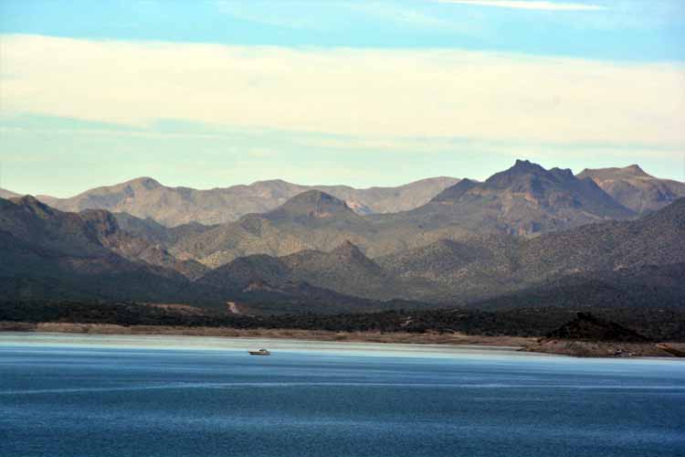 lake scenery