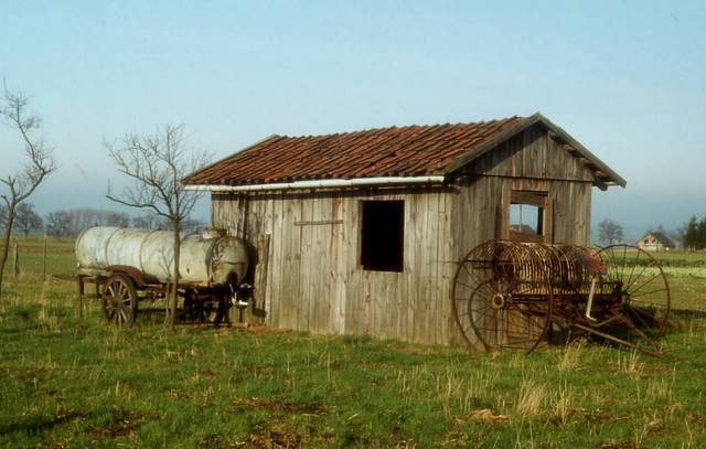 a country barn