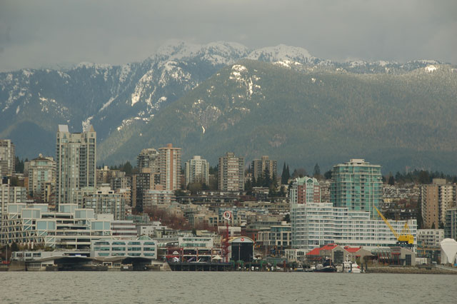 north vancouver skyline