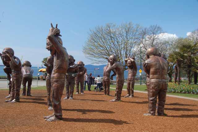 laughing men sculpture