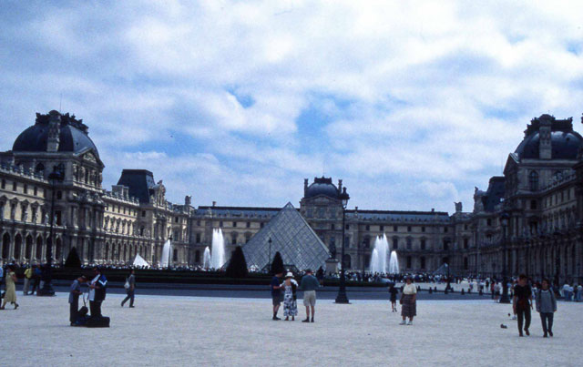 The Lourve