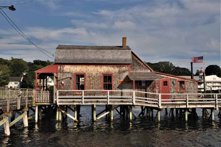 Boothbay Harbor Footbridge