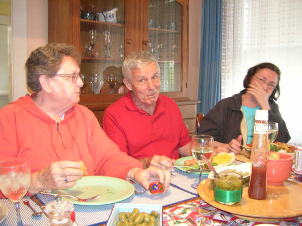 eating at john and linda's