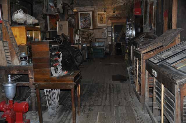 Mark Twain office