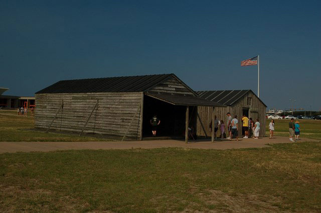 Wright Brothers Memorial, buildings