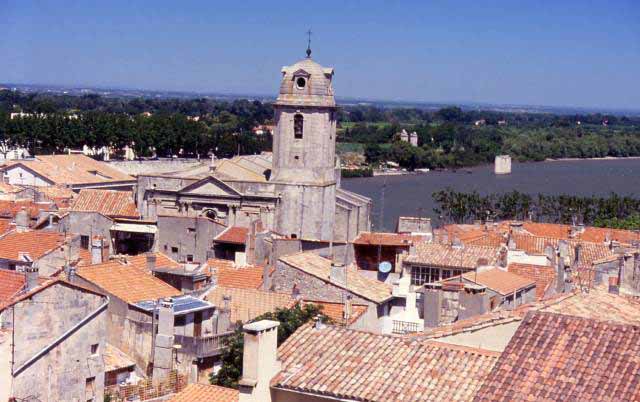 rooftops in arles