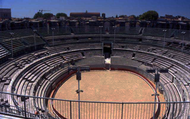 arles amphitheatre