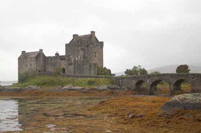 eilean donan castle