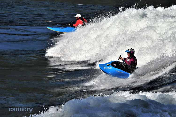 kayakers in swells