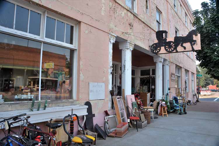 town antique store
