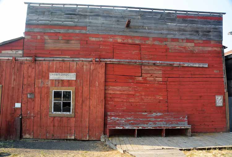 old red barn