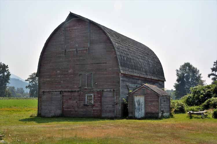 barn