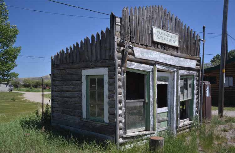 Daniel is a tiny don't-blink town of less than 200 residents situated on Wyoming's Highway 189. It was established by Thomas Daniel in 1900 when he was named its first postmaster. Today, a strong sense of community keeps the town alive. Ranching is its biggest industry. 