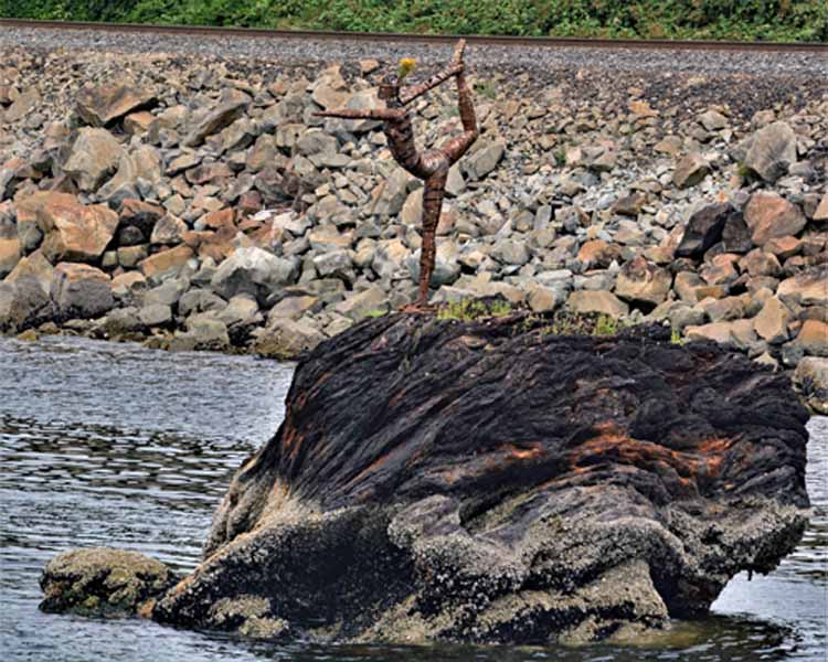 molten tin rock